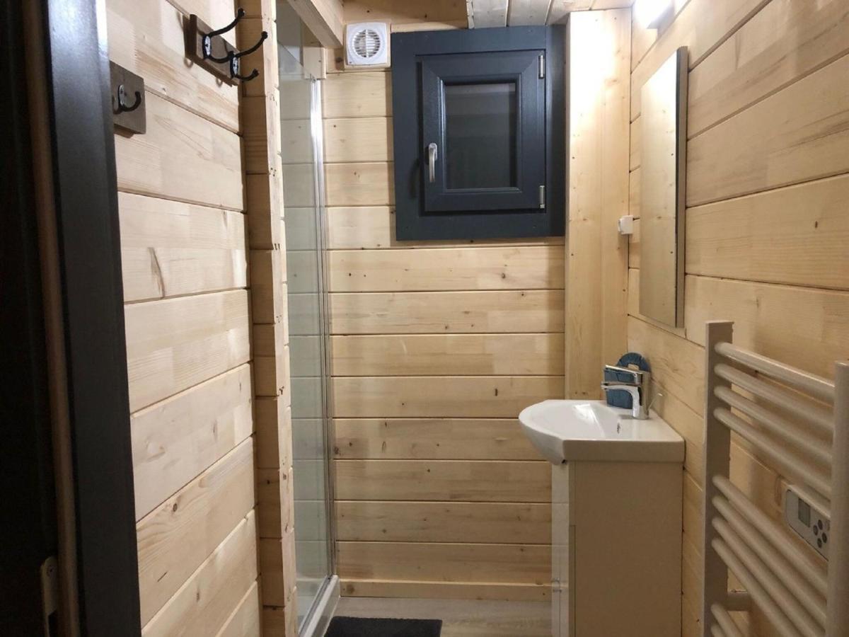 Chalet In Saint Laurent On A Slope 외부 사진